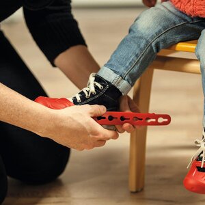 Защита для детской обуви р 21-27 красная BIG фото 4