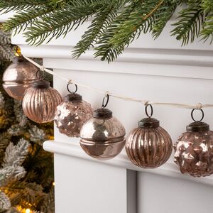 Гирлянда из стеклянных шаров Фантазия 120 см розовый бутон