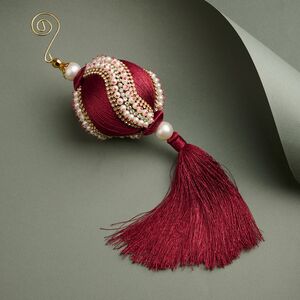 Елочный шар с кисточкой Claudinn 28 см бургунди