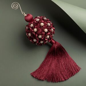 Елочный шар с кисточкой Villanelle 28 см бургунди