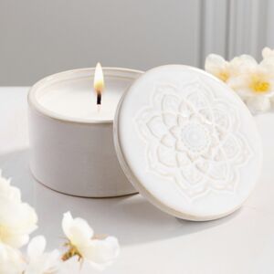 Ароматическая свеча Vanilla Gourveau 10 см, в фарфоровом стакане Koopman фото 1