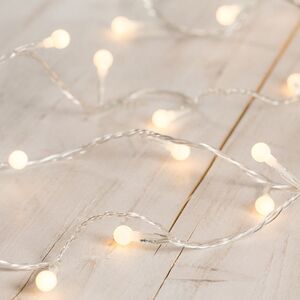 Электрогирлянда Шарики на батарейке 2 м, 20 теплых белых LED ламп, прозрачный ПВХ, IP20