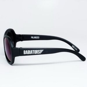 Детские солнцезащитные очки Babiators Polarized. Спецназ, 0-2 лет, черный, чехол Babiators (Бэбиаторс) фото 6