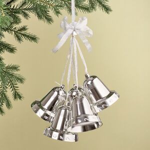 Гирлянда из колокольчиков с бантом 45 см серебряная