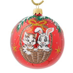 Стеклянный елочный шар Зодиак - Кот и Кролик в корзинке 8 см красный
