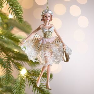 Елочная игрушка Модница Маргарет - Шоппинг в Лондоне 15 см, подвеска