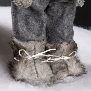 Санта - Северный волшебник с подарками и лыжами 45 см Peha фото 8