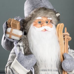 Санта - Северный волшебник с подарками и лыжами 60 см Peha фото 2