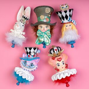 Набор елочных игрушек Алиса в Стране Чудес: Magique de Alice 15 см, 5 шт, подвеска