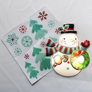 Светящаяся наклейка Christmas Adventures: Снеговик 29 см с набором стикеров