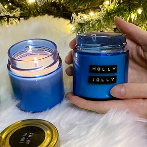 Ароматическая соевая свеча Holly Jolly, 40 часов горения Lumia Aroma фото 2