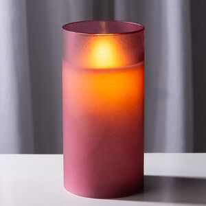 Светодиодная свеча с имитацией пламени Magic Flame в стакане 15 см фиолетовая