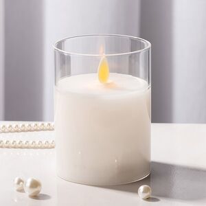 Светодиодная свеча с имитацией пламени Шанти в стакане 10 см белая