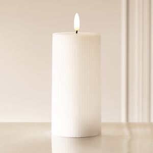 Светодиодная свеча с имитацией пламени Грацио 15 см белая, батарейка