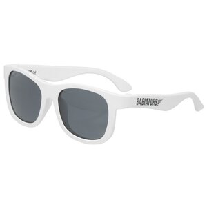 Детские солнцезащитные очки Babiators Limited Edition Navigator Шаловливый белый