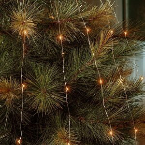 Гирлянда на елку Лучи Росы 10*0.8 м, 80 экстра теплых белых мини LED ламп, золотая проволока, батарейки, IP20