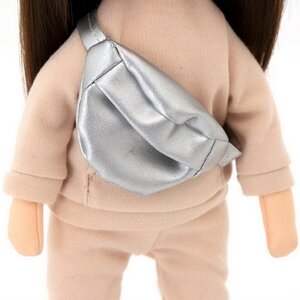 Набор аксессуаров для куклы Sweet Sisters: белая обувь, поясная сумка, заколка Orange Toys фото 4