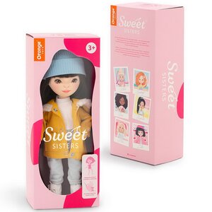 Мягкая кукла Sweet Sisters: Lilu в парке горчичного цвета 32 см, коллекция Европейская зима Orange Toys фото 7