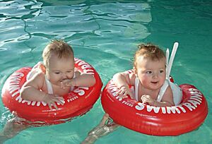 Надувной круг Swimtrainer красный, 0-4 лет Freds Swim Academy фото 9