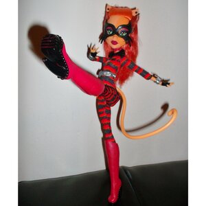 Кукла Торалей Страйп Супергерои 26 см (Monster High) Mattel фото 4