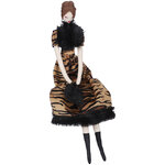 Декоративная фигура Патриша Блеквуд в тигровом платье 47 см