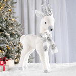 Декоративная фигура Олень Фенди в шарфе - Warm heart 41 см