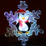 Светящееся украшение на присоске Снежинка с Пингвином 10 см, RGB на батарейке